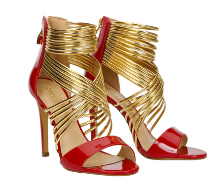 Gold strapping leather sandals